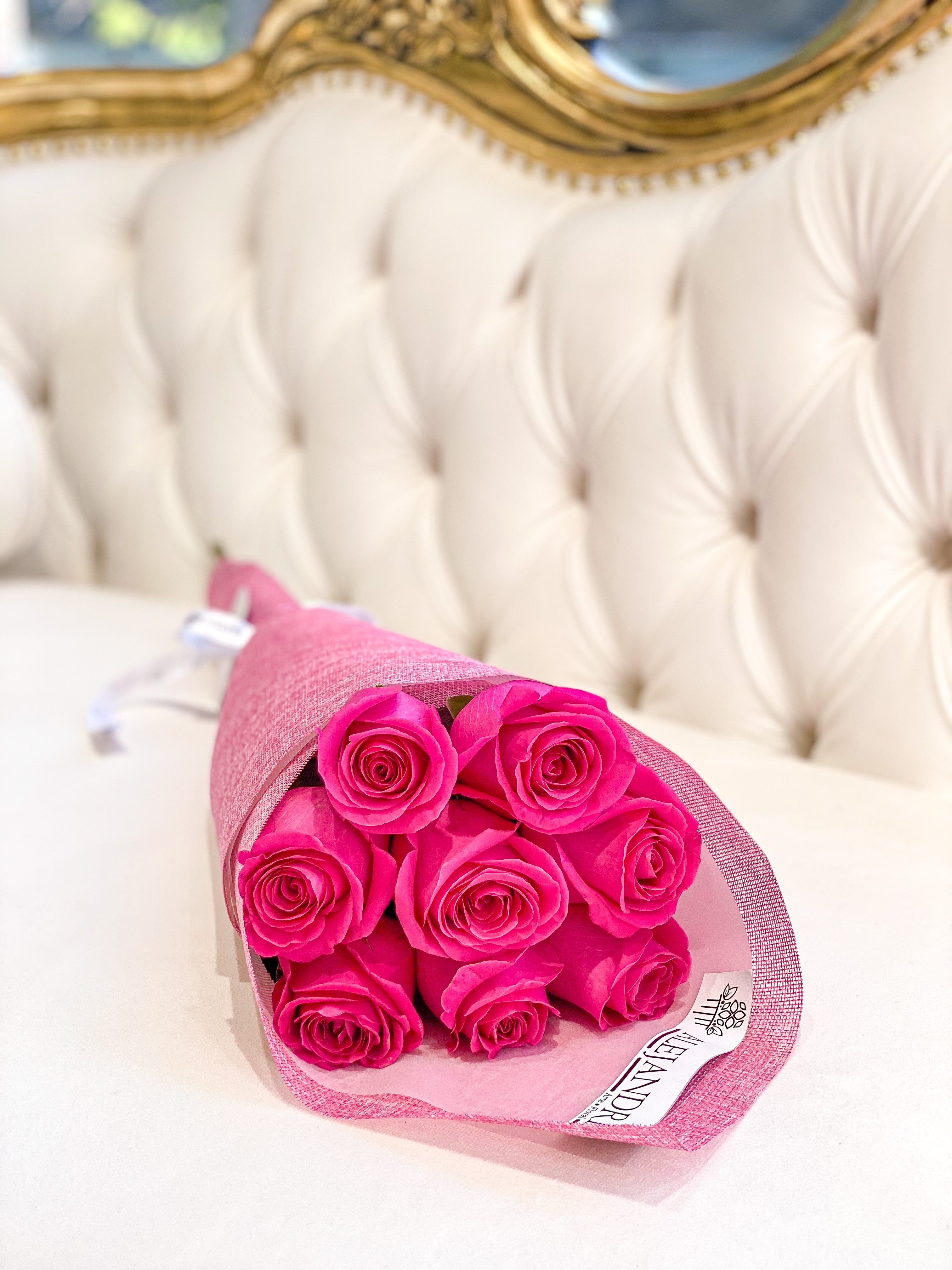 Ramo formato "Bouquet" 8 Pink Roses - Alejandría Arte Floral 