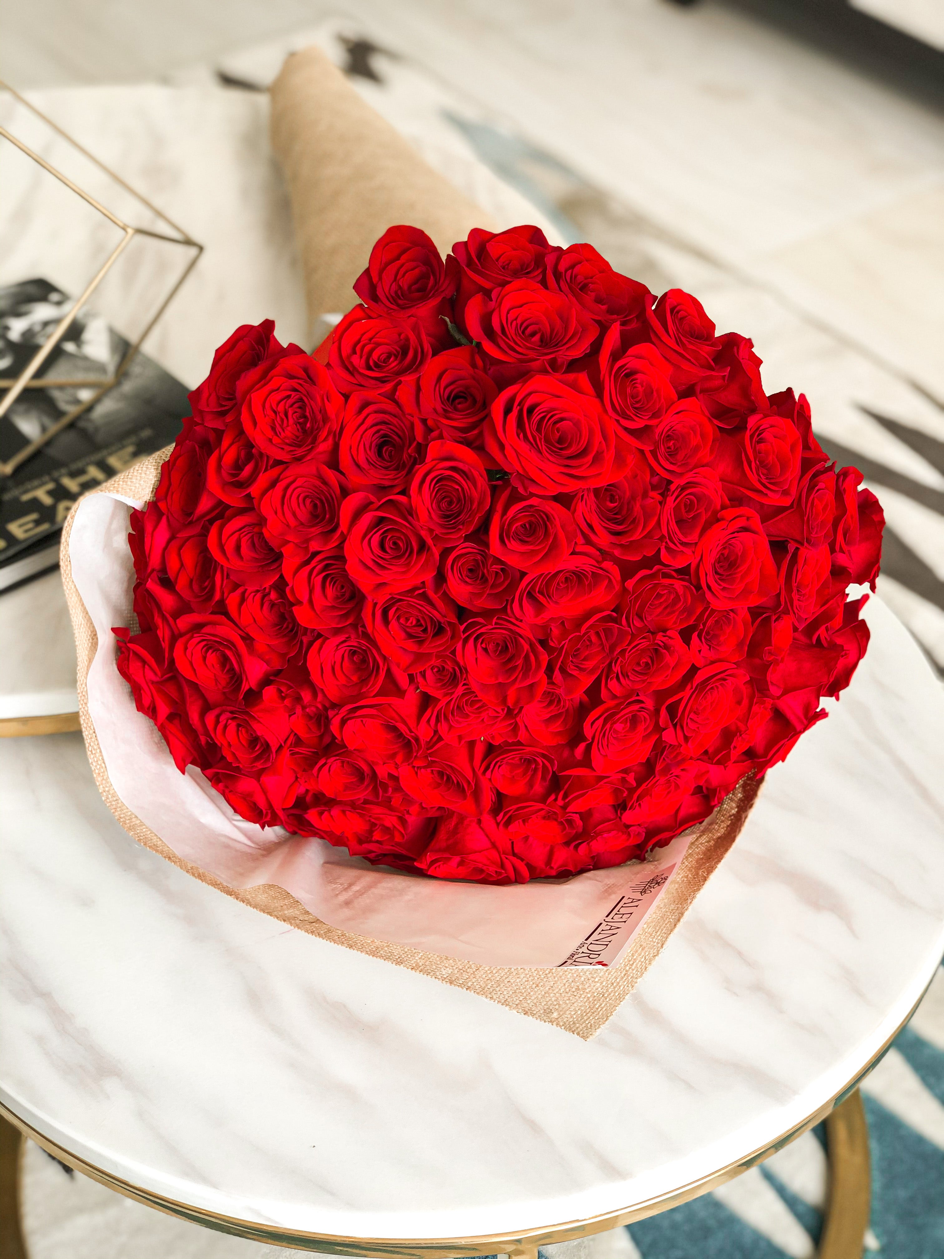 Ramo Bouquet "100 Red Roses" - Alejandría Arte Floral 